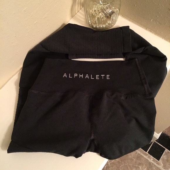 XS FINAL PAIR FIRM Alphalete Revival Leggings - Picture 3 of 6